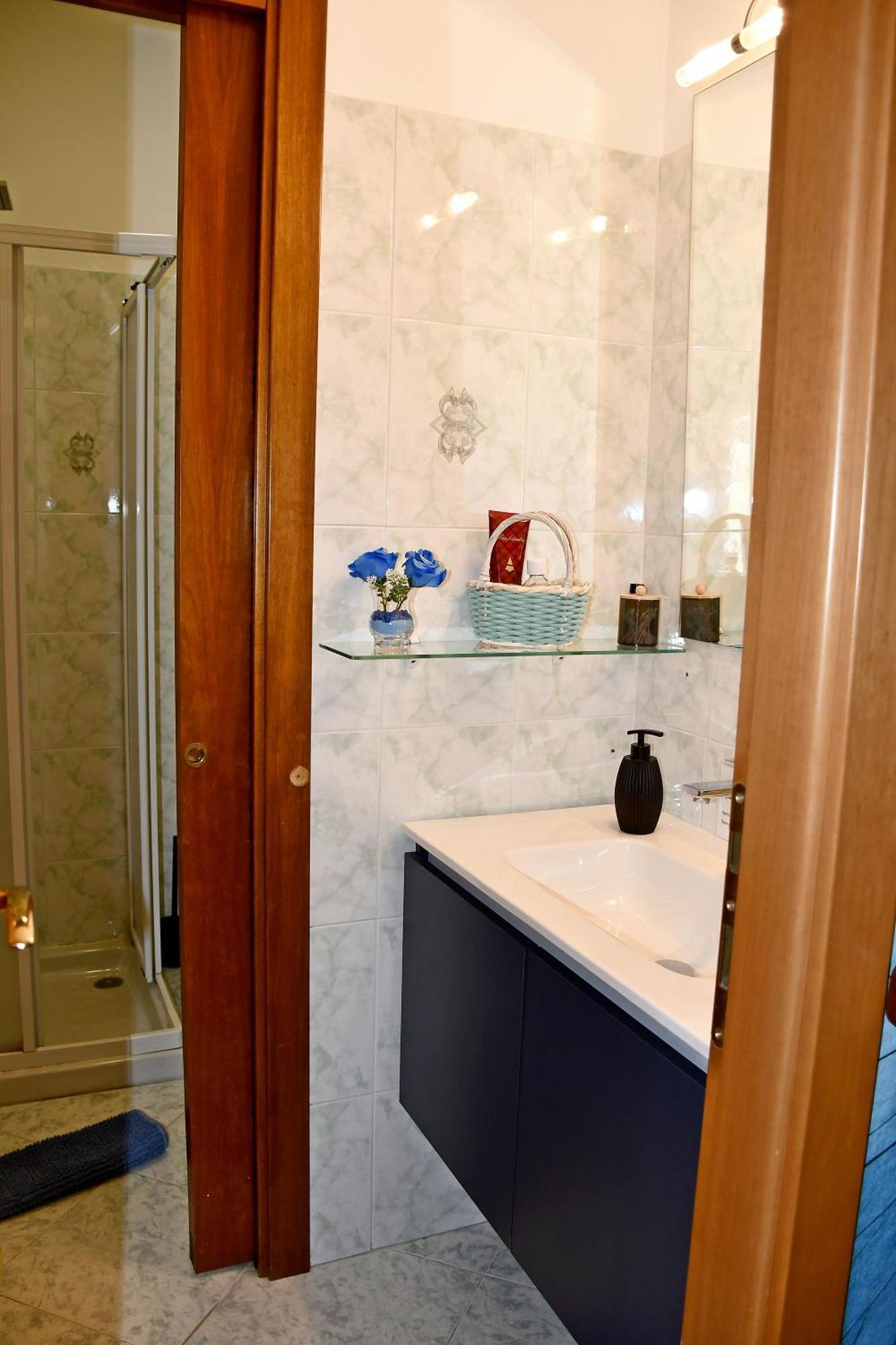 Casa Rina Apartment Ventimiglia Ngoại thất bức ảnh